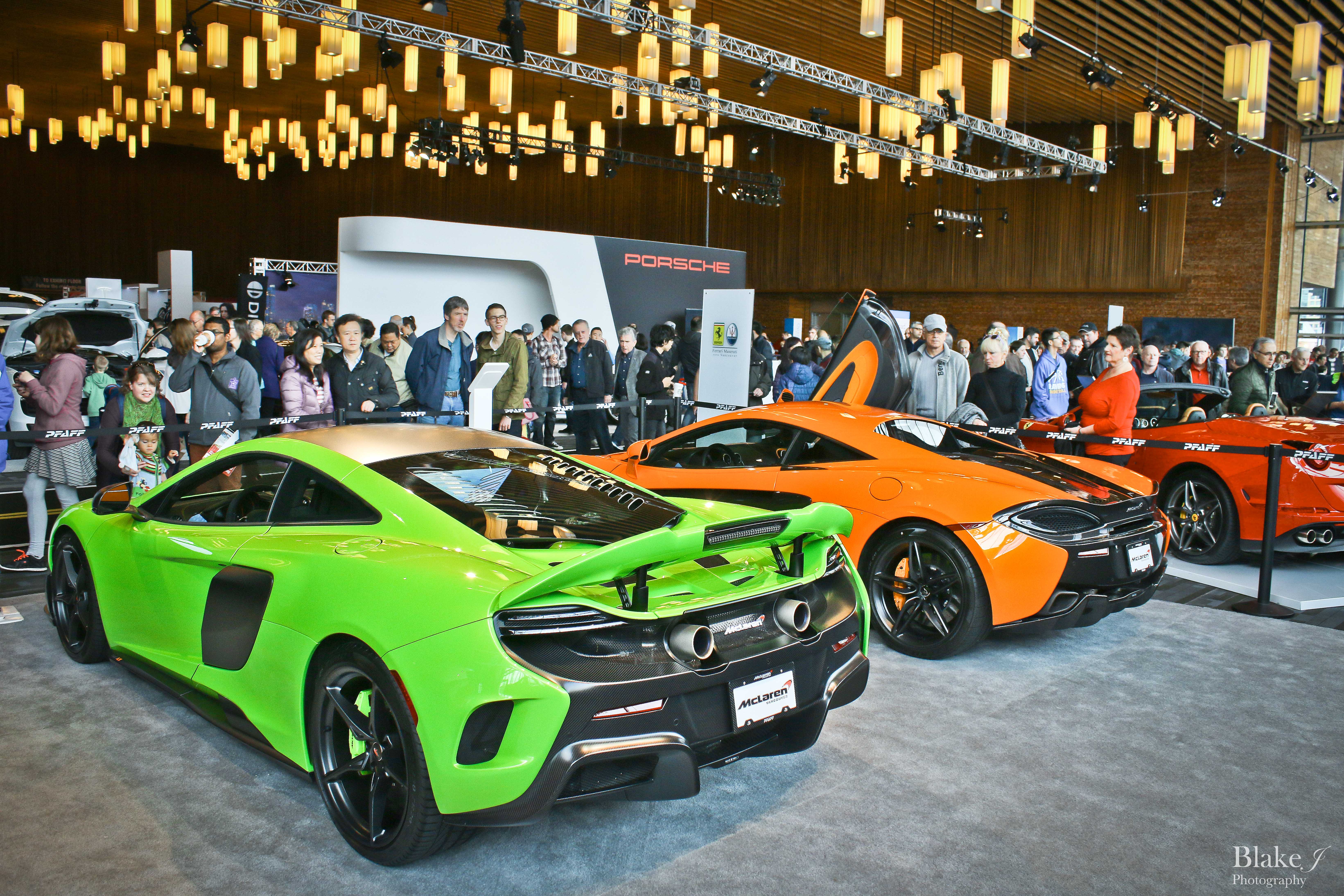 race car show