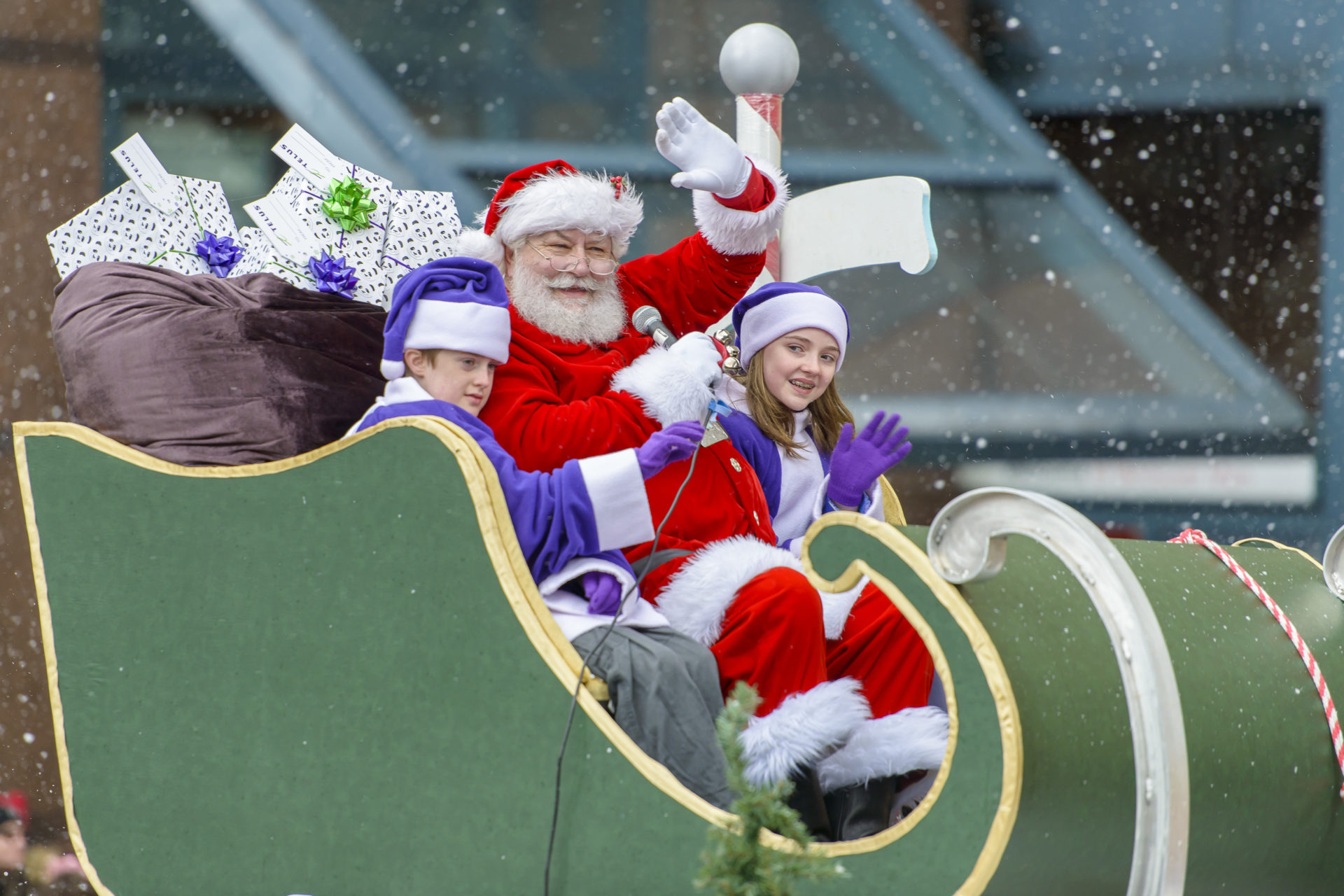 The 16th Annual Vancouver Santa Claus Parade • British Columbia Magazine