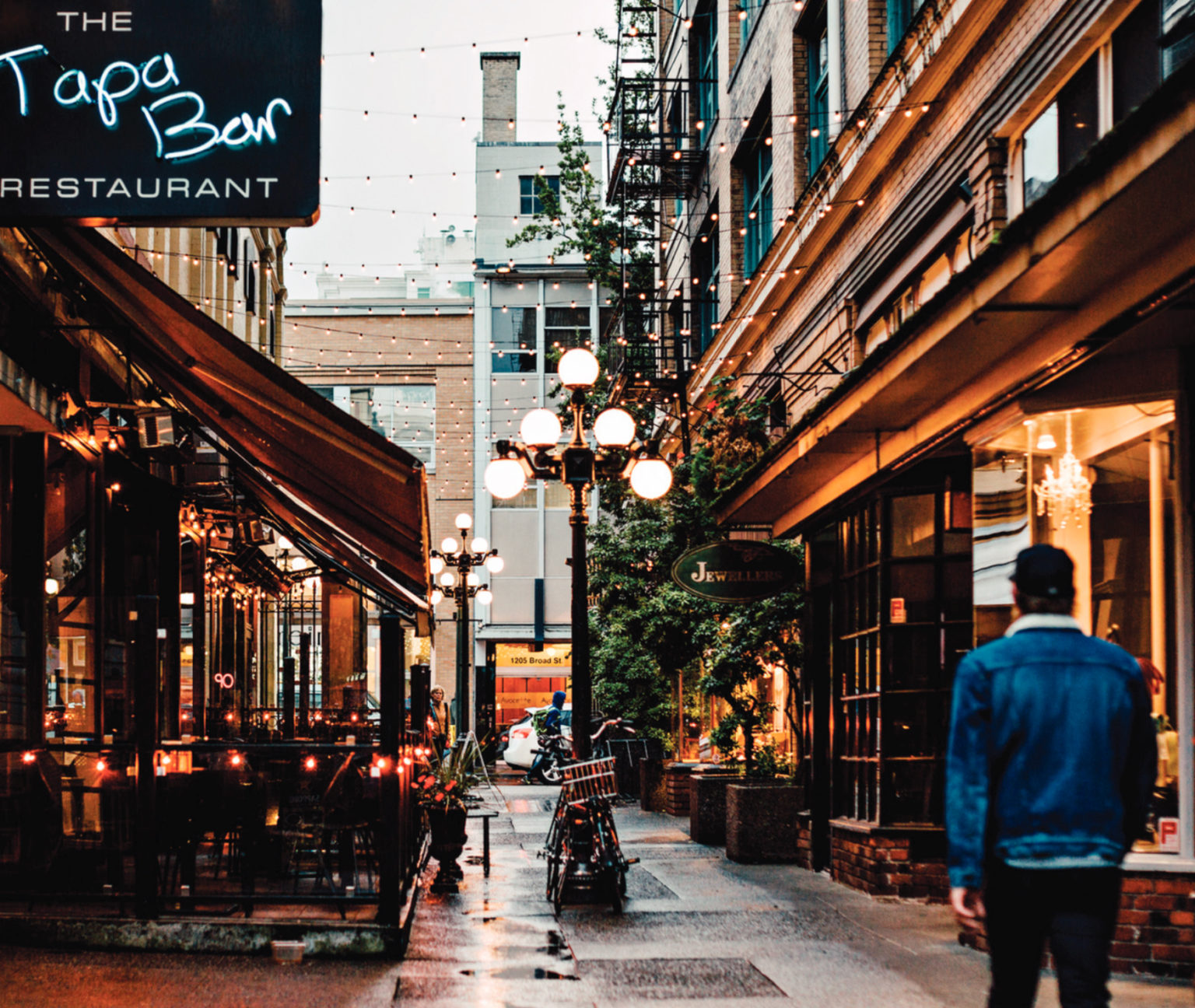 Destination Victoria Destination Victoria • British Columbia Magazine