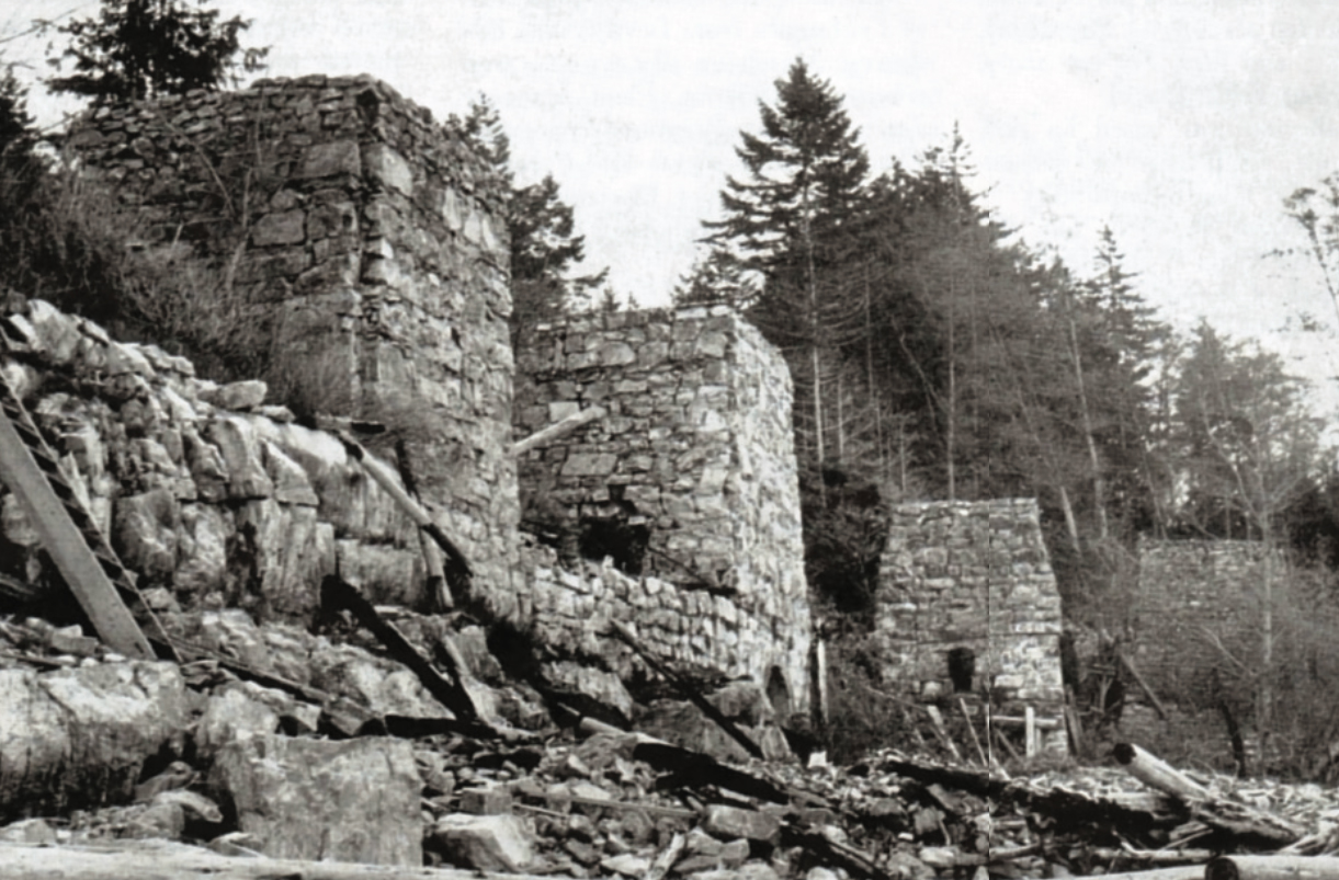 Four draw kilns at Lime Kiln Bay, 1970. Photo by The Texada Island Museum & Archives. 